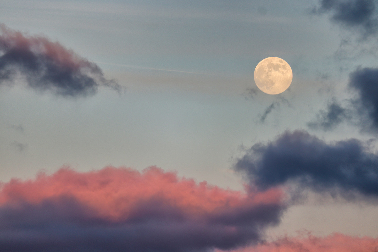 Volle maan 7 september: dit merk je van de maan in Vissen